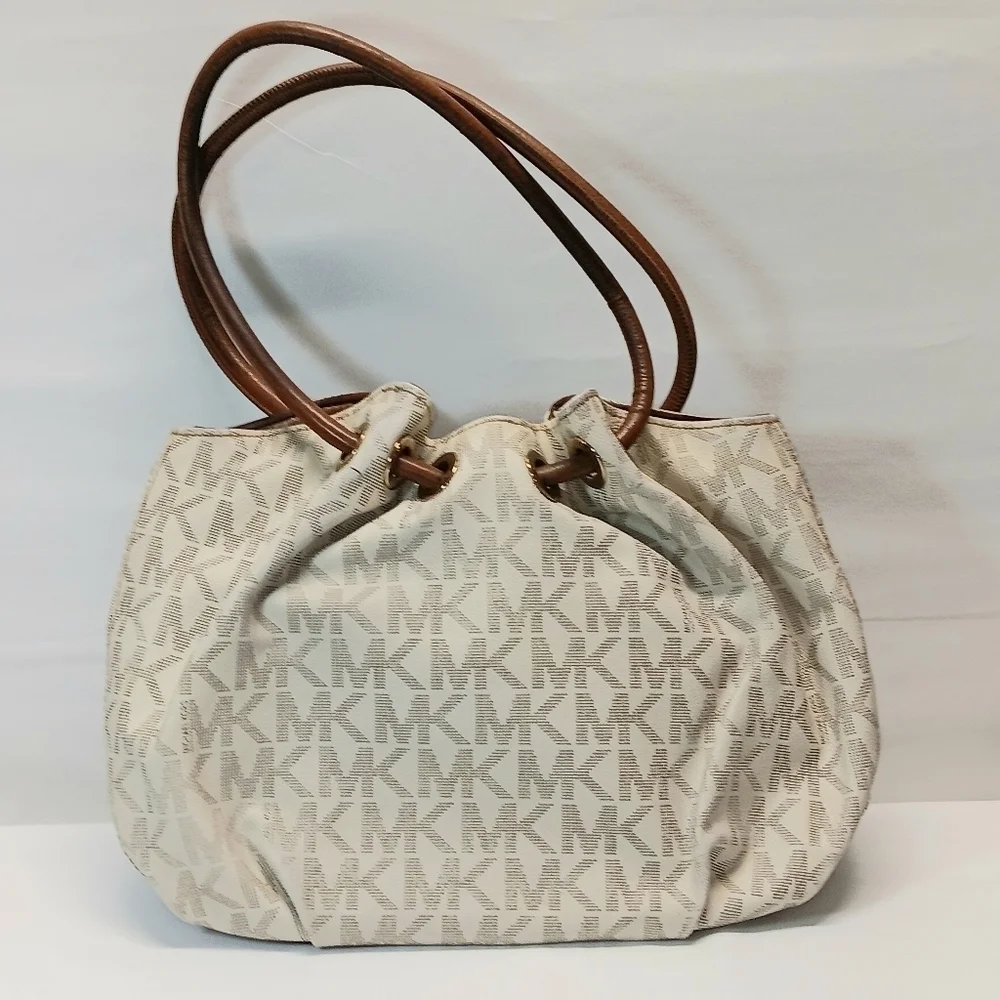 Michael Kors Signature Ring Tote East West Vanilla/Brown Leather Shoulder‎ Bag